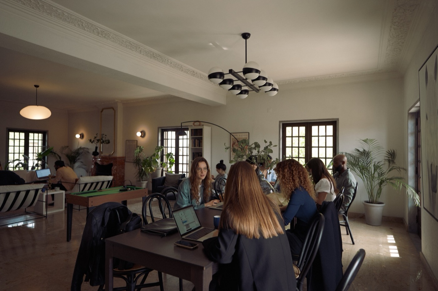 The main salon, with the long dining table beyond